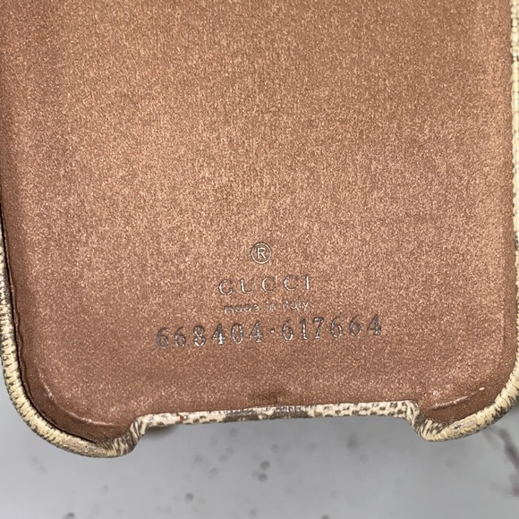 Gucci Monogram Beige Phone Case - Picture 4 of 5